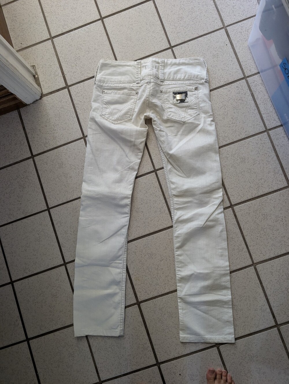 D&G Women's White Skinny Jeans - Sleek Five-Pocket Style - Picture 5 of 6